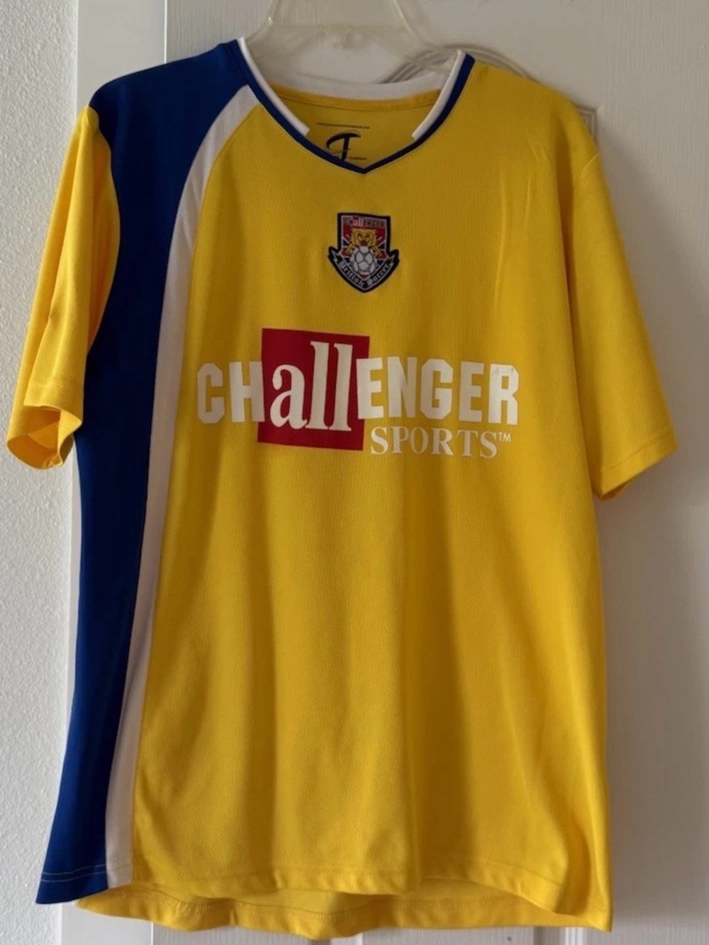 Challenger Sports British Soccer Jersey Yellow Blue Adult Small